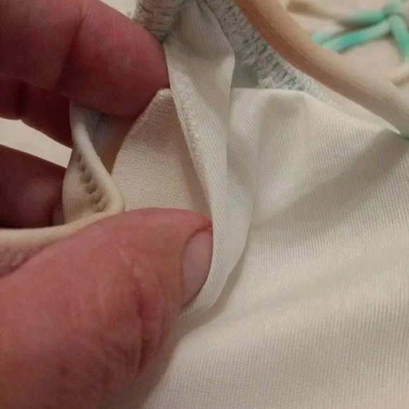 Victoria's Secret White and Light Blue Bikini - Picture 11 of 12